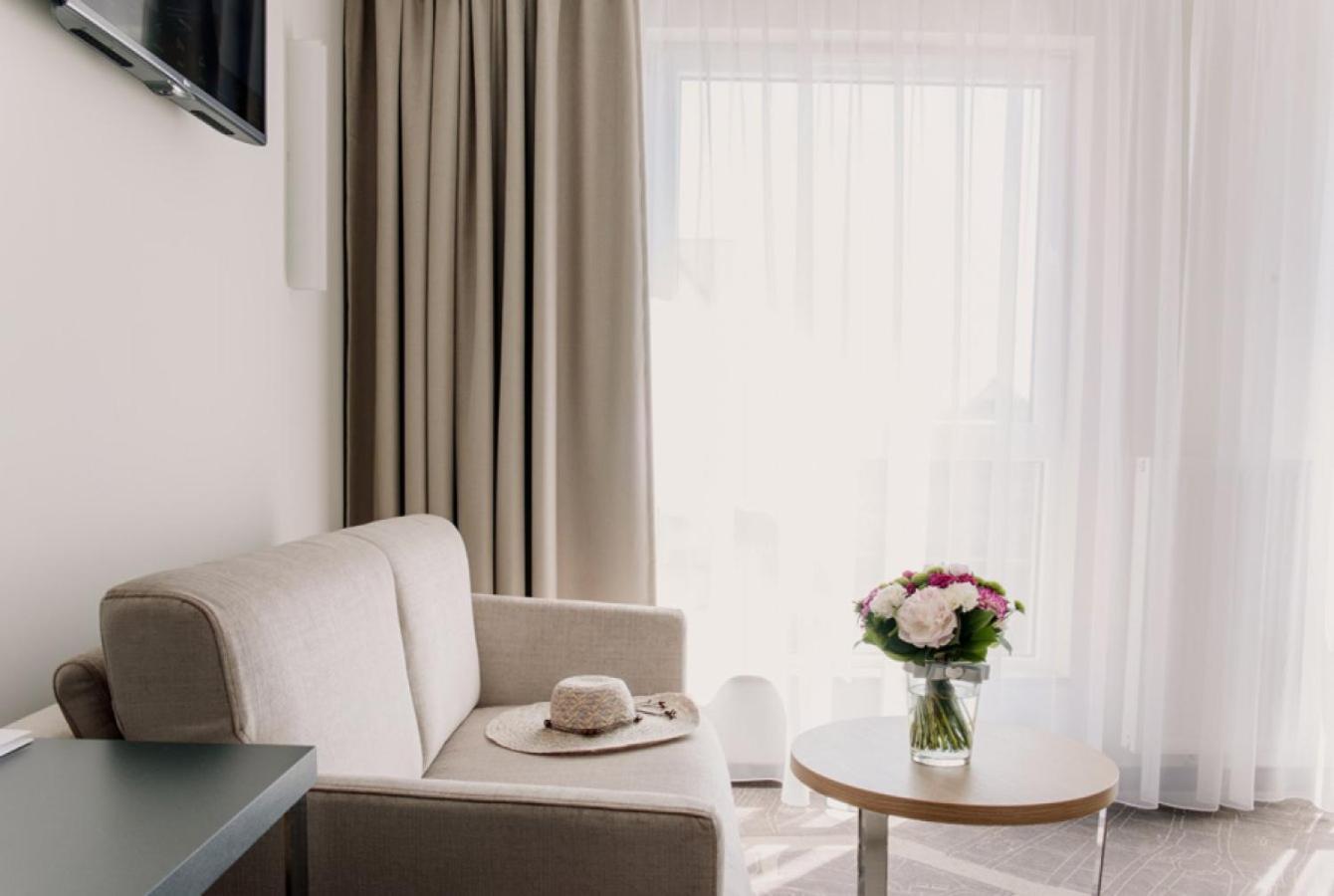 Hotel Almond Business & Spa By Grano - Grano Hotel Gdansk Riverside Гданск Екстериор снимка