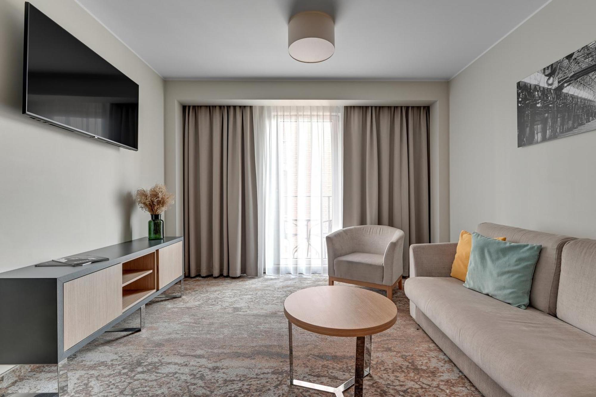 Hotel Almond Business & Spa By Grano - Grano Hotel Gdansk Riverside Гданск Екстериор снимка