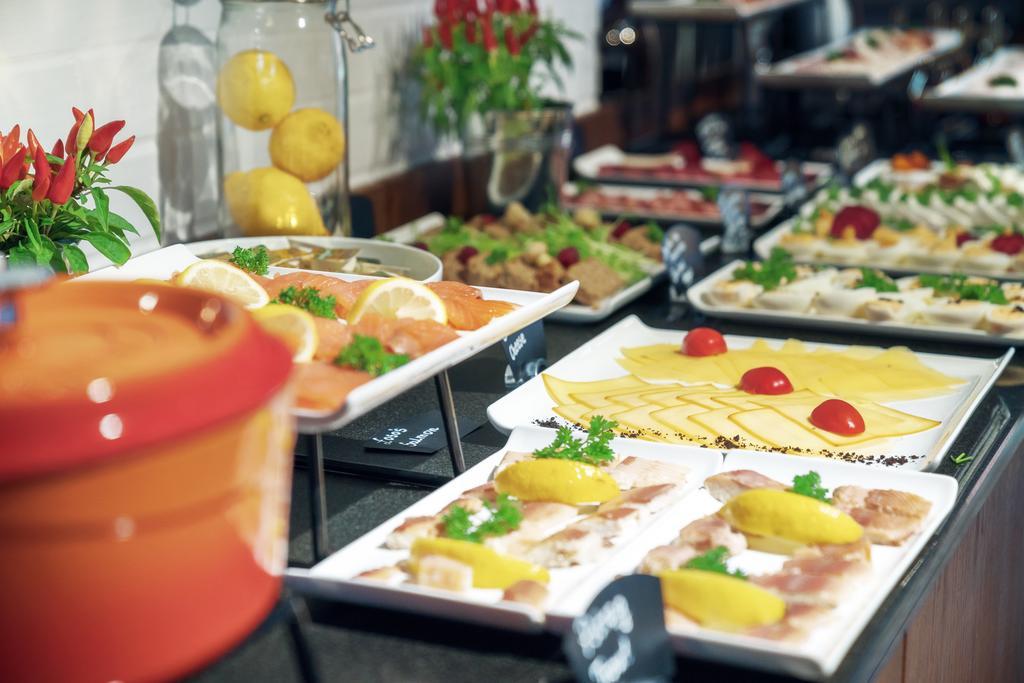 Hotel Almond Business & Spa By Grano - Grano Hotel Gdansk Riverside Гданск Екстериор снимка
